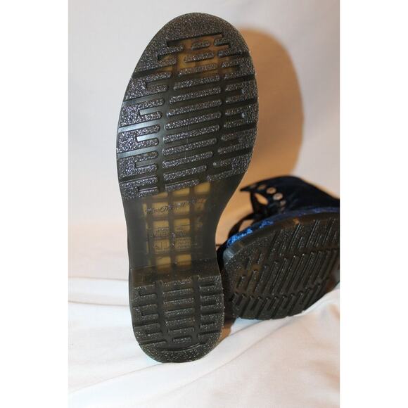 DR. MARTENS Women's Airwair Vegan 1460 Blue Velvet Crushed Velvet Boots NEW - Picture 6 of 7